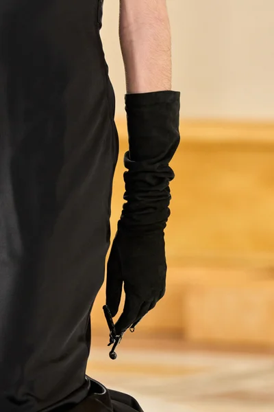 Look 77